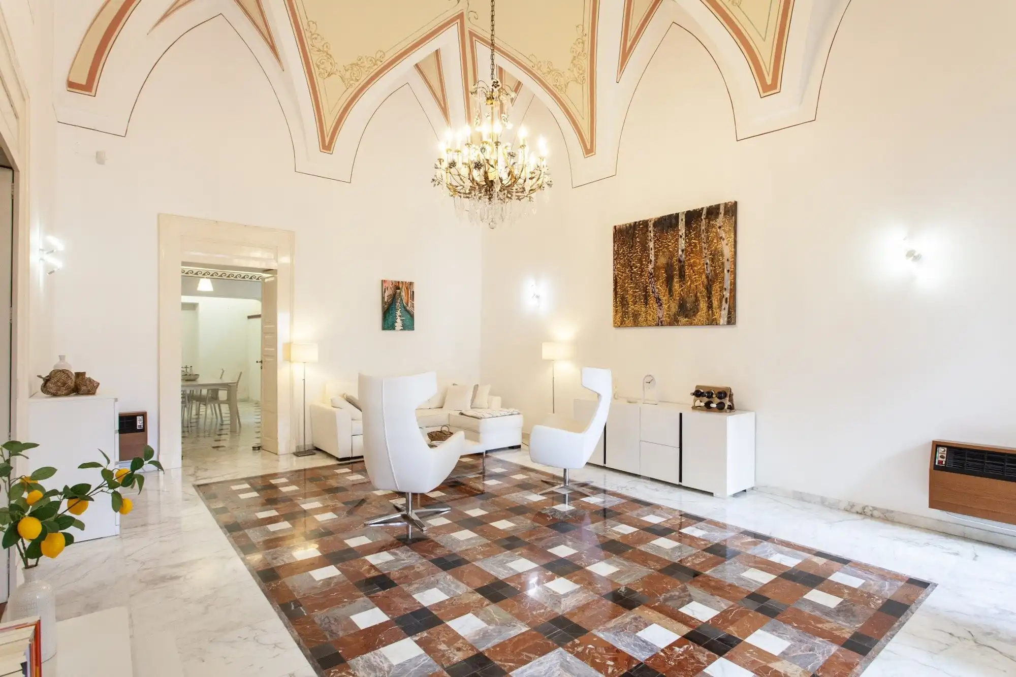 Zdjęcia Historyczny dom z ogrodem i apartamentem dla gości w Oria