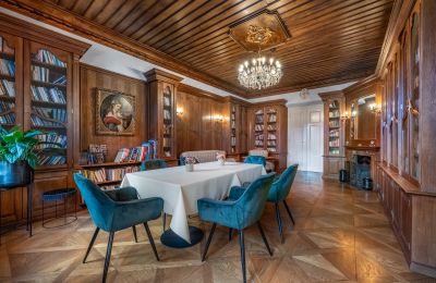 Pałac na sprzedaż Trnová, okres Praha-západ, Biblioteka