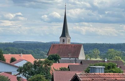 Pałac na sprzedaż 84375 Kirchdorf am Inn, Hofmarkstraße 2, Bawaria, Dachboden: Blick nach SO zur Dorfkirche
