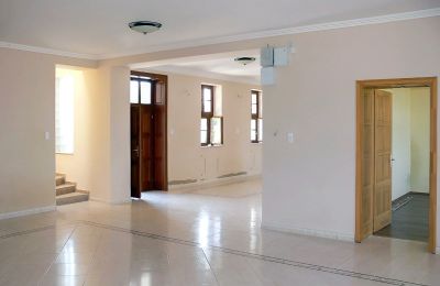 Dwór na sprzedaż Nógrád vármegye, Hala wejściowa