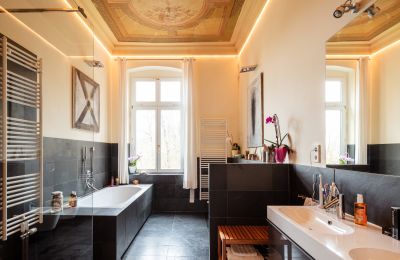 Apartament w zabytku na sprzedaż Gera, Vollersdorfer Str. 56, Turyngia, Bad mit Deckengemälde