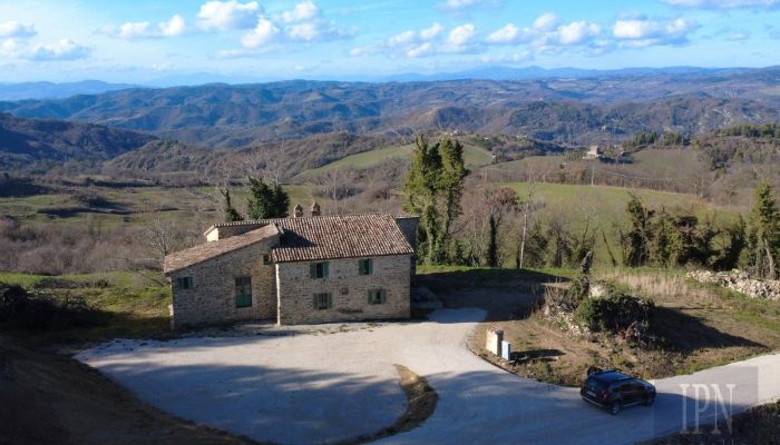 Wiejski dom na sprzedaż 06026 Pietralunga, Umbria