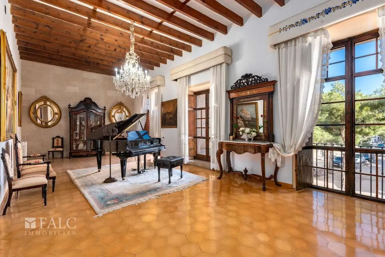 Zdjęcia Prestiżowa historyczna rezydencja miejska w Campos