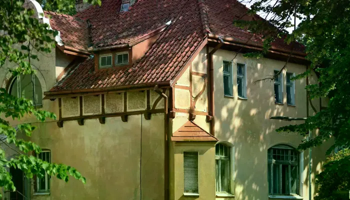 Bramą na wybrzeże Bałtyku: poniemiecka willa przy ulicy Piłsudskiego w Koszalinie