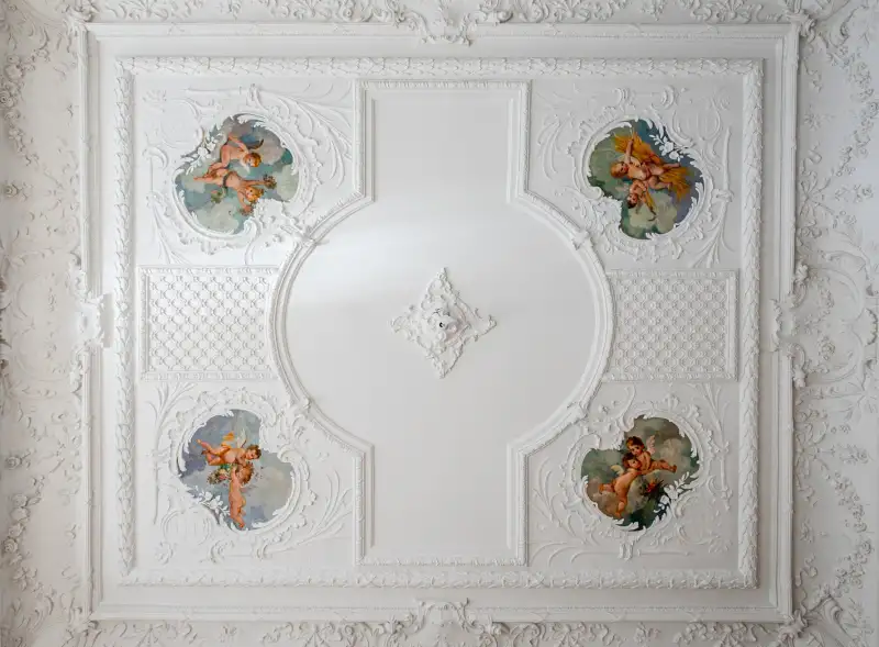 Pałac miejski na sprzedaż Polska, 1