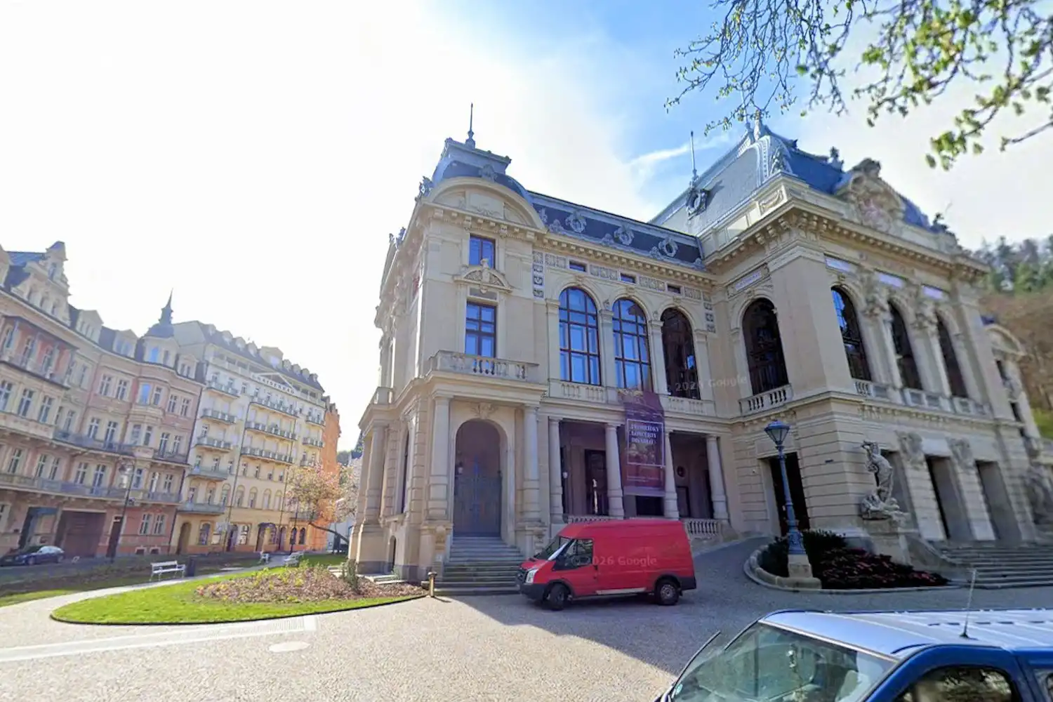 Zdjęcia Apartament w zabytkowej kamienicy w dzielnicy uzdrowiskowej Karlowych Warów