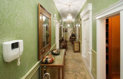 Apartament w zabytku na sprzedaż Karlovy Vary, Mariánskolázeňská, Kraj karlowarski, Zdjęcie 3/17