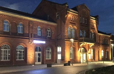 Zabytkowa nieruchomość na sprzedaż 49356 Diepholz, Am Bahnhof  1, Dolna Saksonia, Bahnhof bei Nacht 2025
