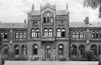 Zabytkowa nieruchomość na sprzedaż 49356 Diepholz, Am Bahnhof  1, Dolna Saksonia, Bahnhofsgebäude ca, 1930