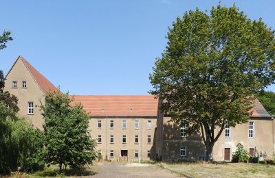 Posiadłości, Zamek w pobliżu Lipska – 25 apartamentów w obiekcie zabytkowym