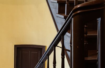Apartament w zabytku na sprzedaż Poznań, Wielkopolskie, Schody