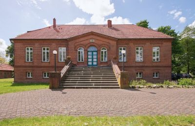Dwór na sprzedaż 19073 Zülow, Dorfplatz 8, Meklemburgia-Pomorze Przednie, Widok z przodu