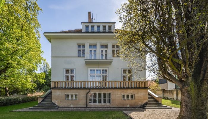 Rezydencja w dzielnicy dyplomatycznej Pragi-Bubeneč