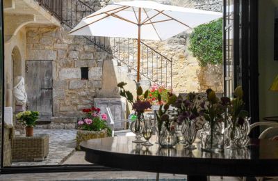 Zabytkowa nieruchomość na sprzedaż Uzès, Oksytania, Zdjęcie 10/41