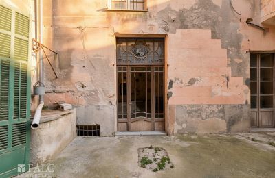 Pałac miejski na sprzedaż Manacor, Baleary, Innenhof 