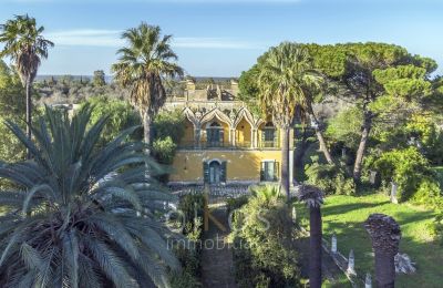 Zabytkowa willa na sprzedaż Mesagne, Apulia:  Widok z zewnątrz
