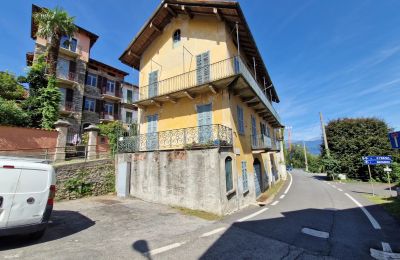 Wiejski dom na sprzedaż Magognino, Piemont, Widok zewnętrzny