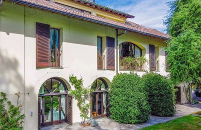 Zabytkowa willa na sprzedaż Castelletto Sopra Ticino, Piemont, Zdjęcie 4/38
