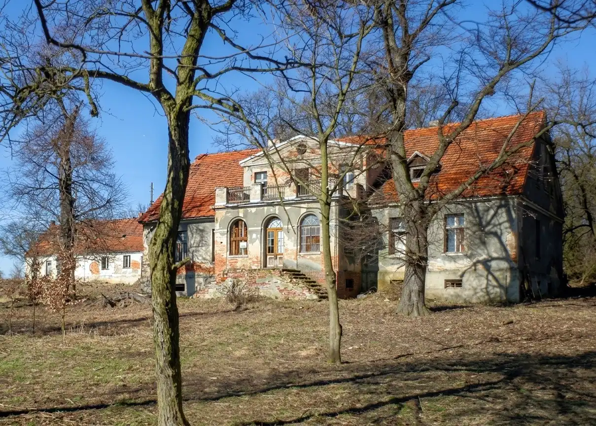 Zdjęcia Wyjątkowa posiadłość wiejska z wielkim potencjałem