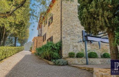 Wiejski dom na sprzedaż 06019 Umbertide, Umbria, Zdjęcie 17/54