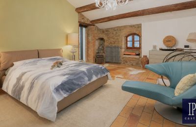 Wiejski dom na sprzedaż 06019 Umbertide, Umbria, Zdjęcie 40/54