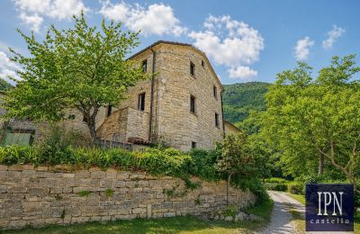 Wiejski dom na sprzedaż Piobbico, Marche, Zdjęcie 4/56