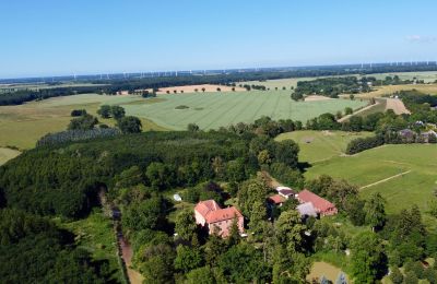 Zamek na sprzedaż 18513 Glewitz, Turow 19, Meklemburgia-Pomorze Przednie, Übersicht von Westen