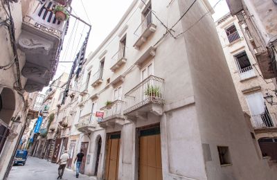 Pałac miejski Taranto, Apulia