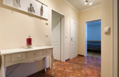 Pałac na sprzedaż 61137 Schöneck, Hesja, Eingang Wohnung 1. Etage