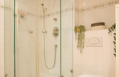 Pałac na sprzedaż 61137 Schöneck, Hesja, und Dusche 