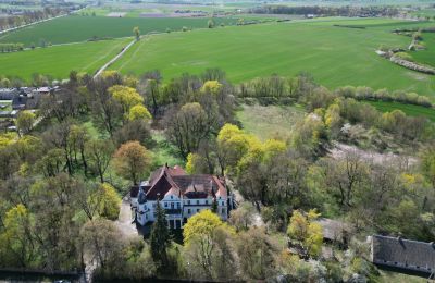 Pałac na sprzedaż Uścikowo, Kujawsko-pomorskie, Widok z drona