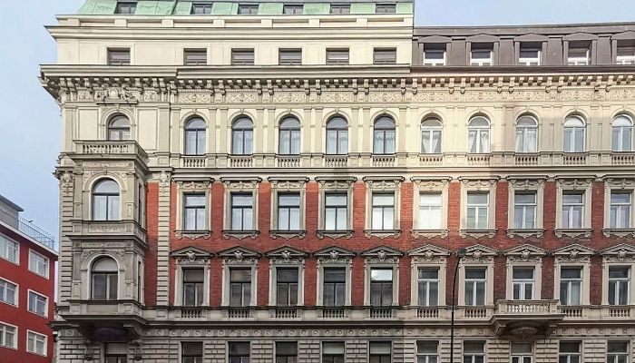 Zabytkowy hotel z 28 apartamentami w Pradze