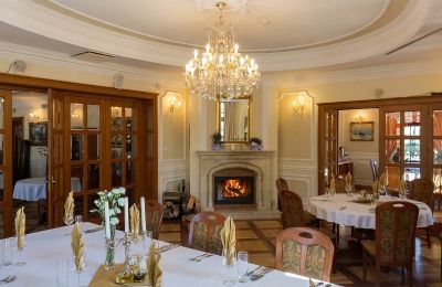 Dwór na sprzedaż Łódzkie, Restauracja