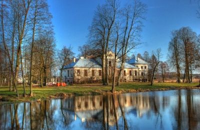 Dwór na sprzedaż Oleszno, Świętokrzyskie,, Widok zewnętrzny