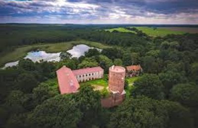 Zamek na sprzedaż Swobnica, Zachodniopomorskie, Drohnenbild