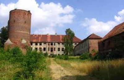 Zamek na sprzedaż Swobnica, Zachodniopomorskie, Vorderansicht