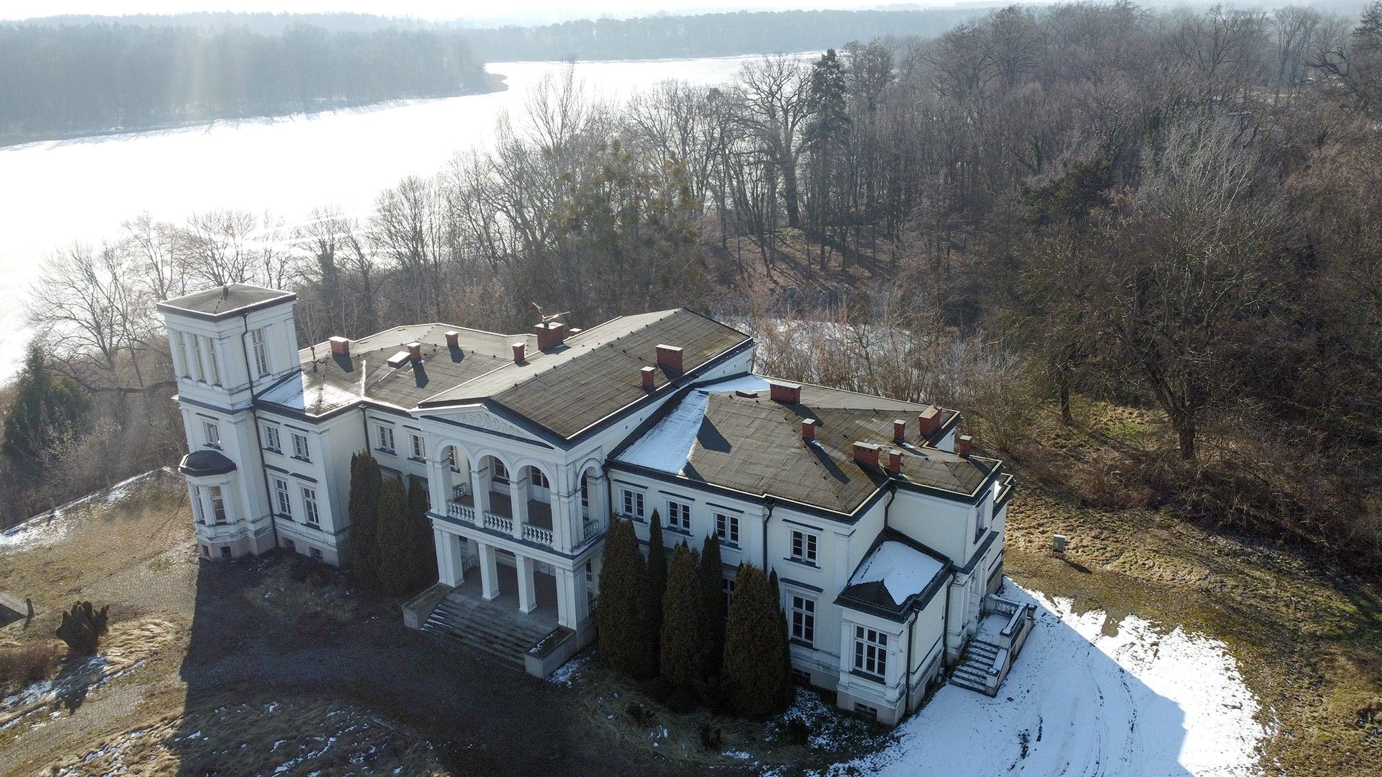 Zdjęcia Pałac w Lubstowie koło Konina