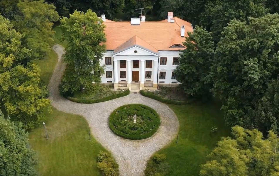 Zdjęcia Pałac Rudno na sprzedaż