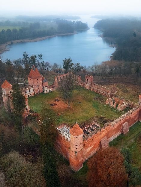 Szymbark, Burg Schönberg - Ruiny zamku w Szymbarku