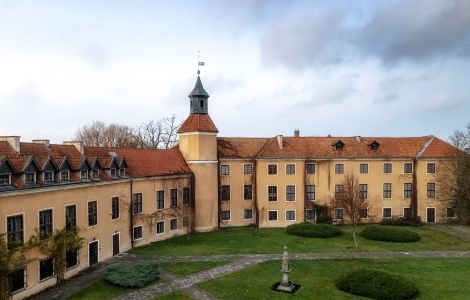 Morąg, Palac Dohnow - Pałac w Morągu