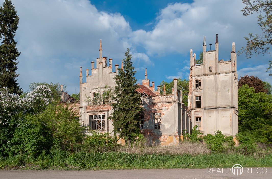 Dwór w Rożnowie, Rożnów