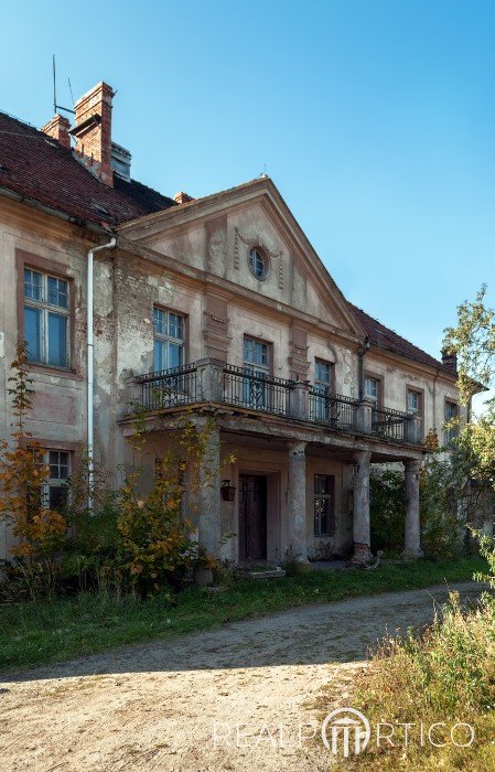 Pałac w Sędzinach, Sędziny