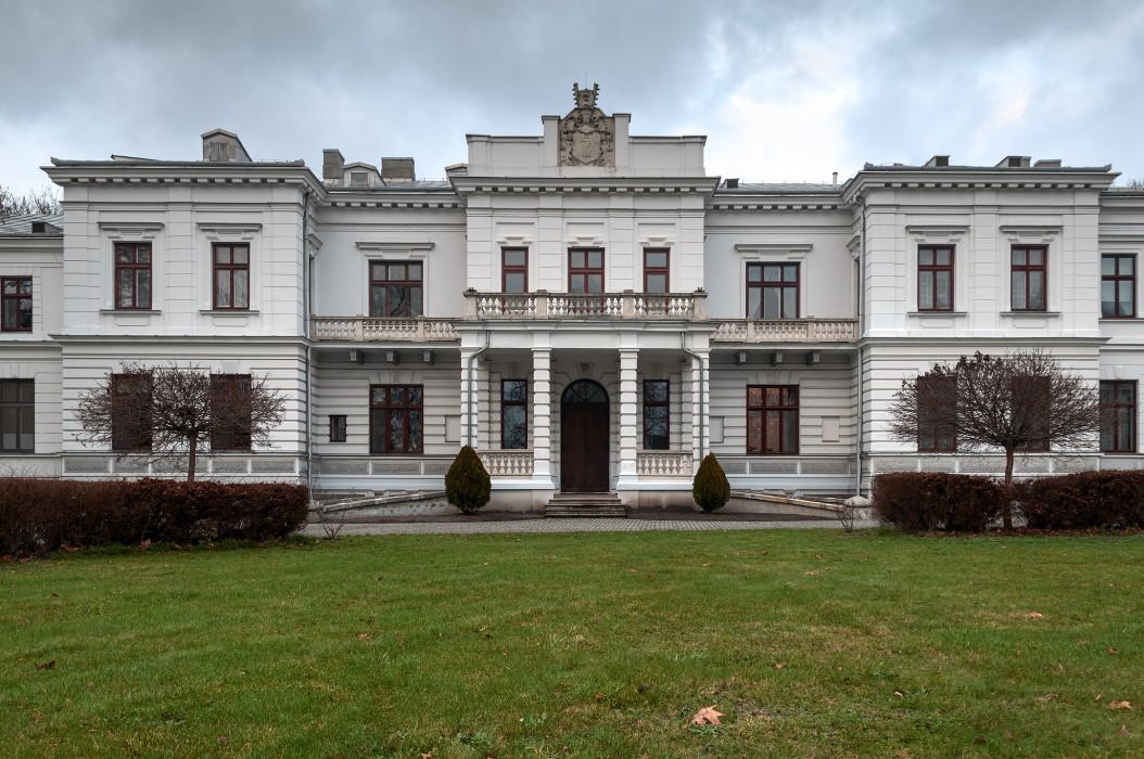 Pałac w Szymanowie (Mazowieckie), Szymanów