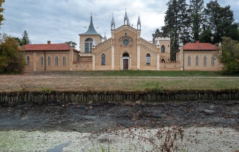 Wörlitz, Gotisches Haus - Dom Gotycki w Wörlitz - na północ