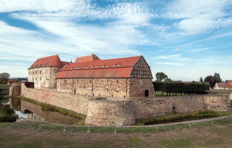 Heldrungen, Wasserburg Heldrungen - Zamek i Twierdza Heldrungen