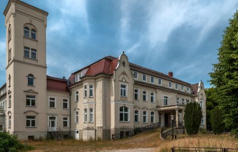 /pp/cc_by_nc/thumb-deutschland-mecklenburg-vorpommern-klein-helle-herrenhaus.jpg