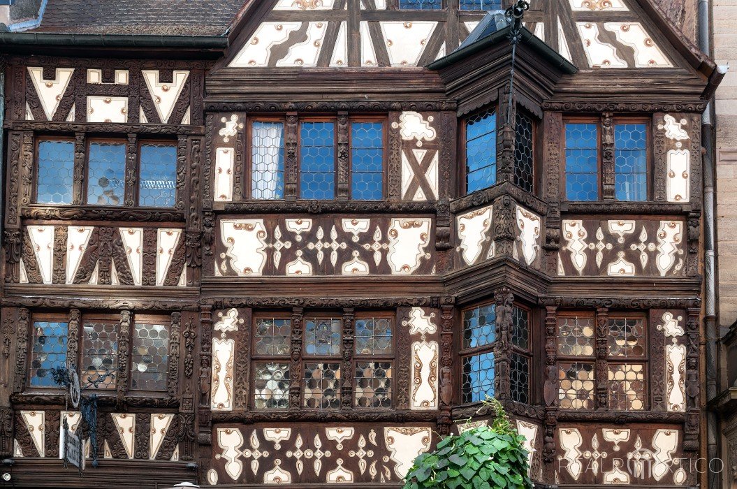 Maison Katz in Saverne: Denkmalgeschütztes Fachwerkhaus aus dem 17. Jahrhundert, Saverne