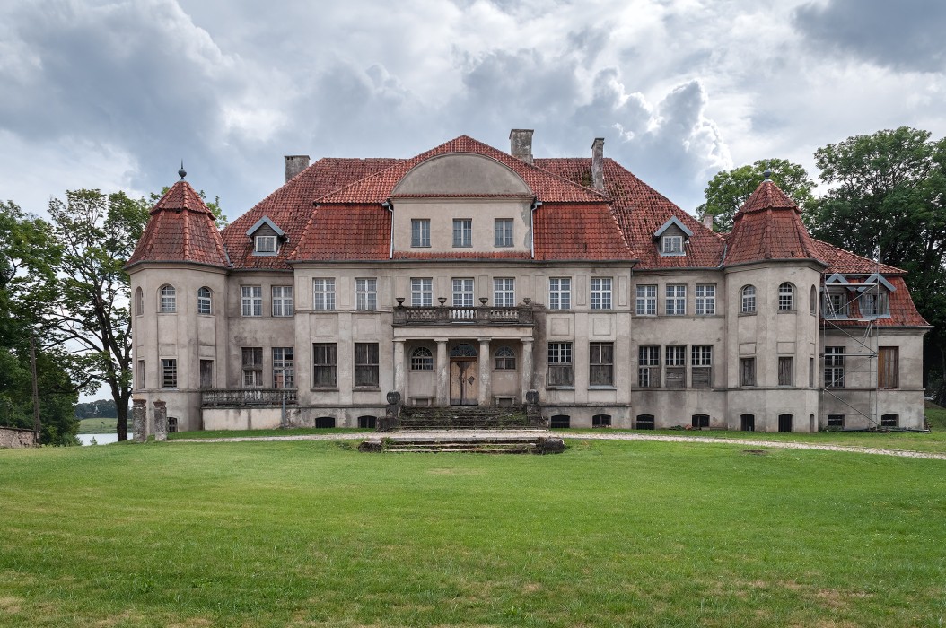 Pałac w Białej Oleckiej, Mazury, Biała Olecka