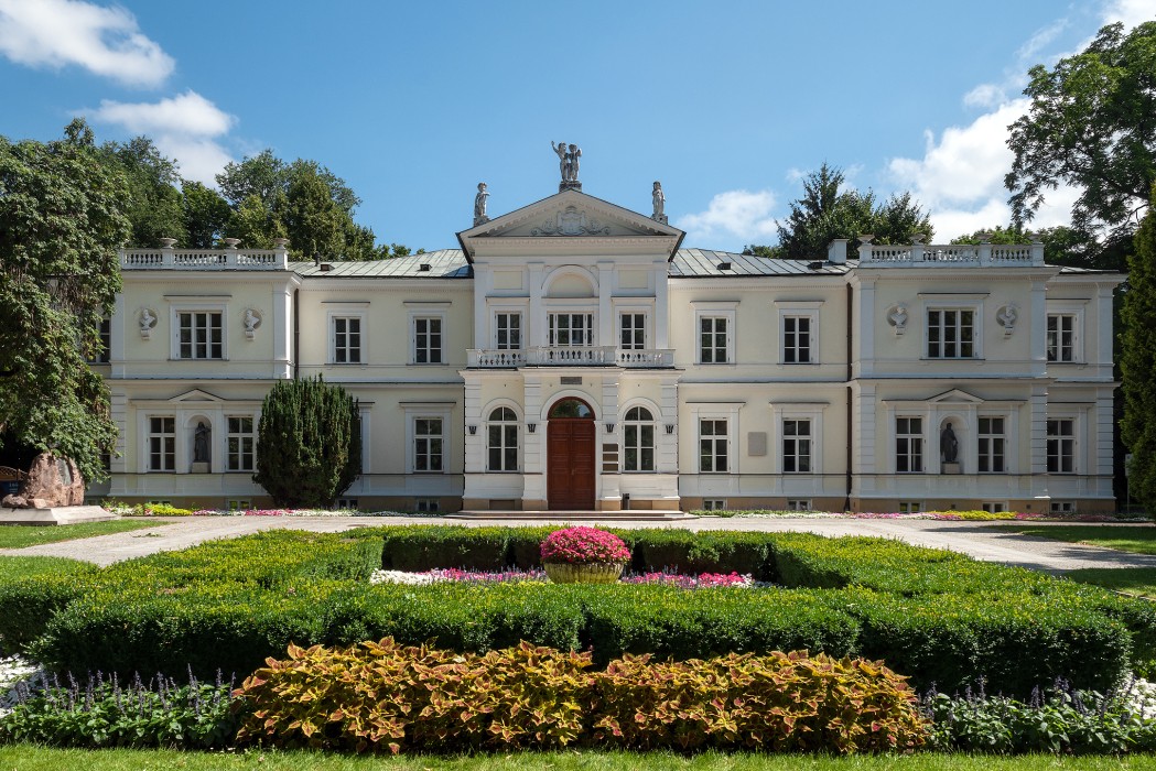 Pałac Krasińskich w Warszawie-Ursynów, Ursynów