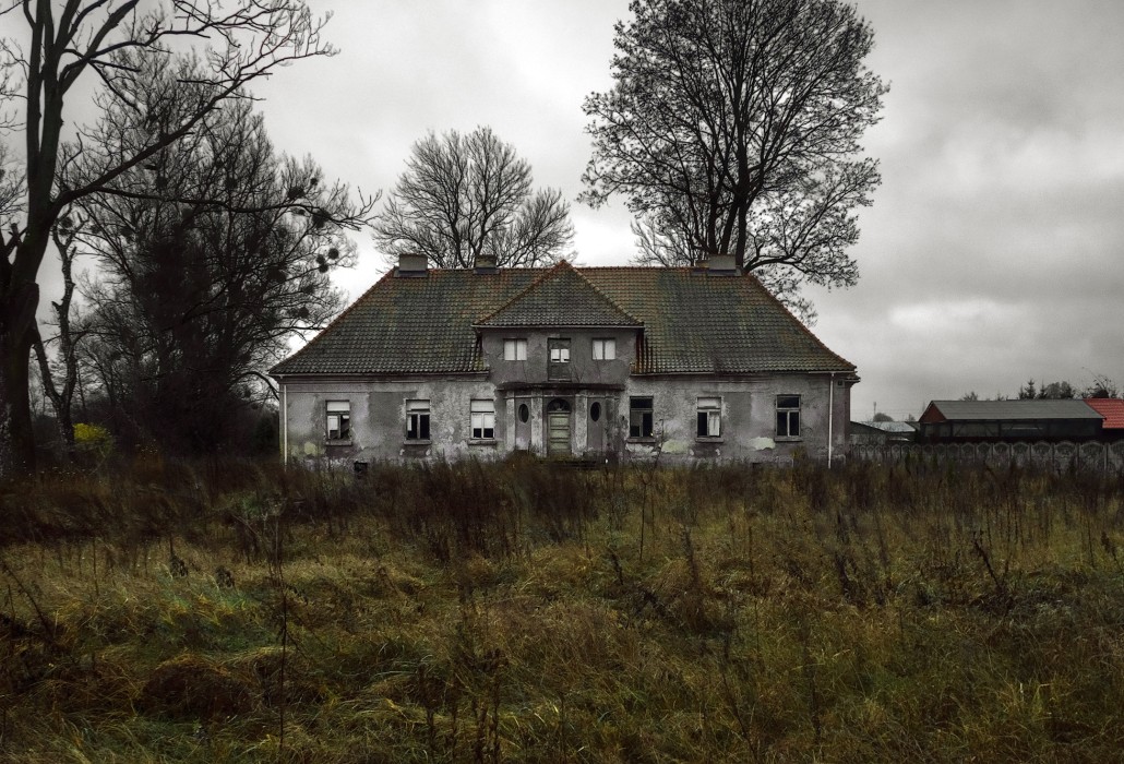 Opuszczony dwór na Pomorzu, Pomorskie